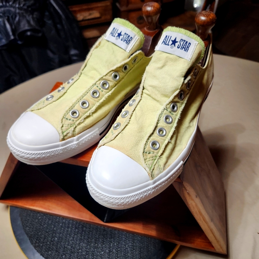Vintage Laceless Converse All Star Low Top In Pastel Lime Green - Unisex Shoe